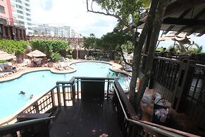 Soleil Apartments at The Alexander