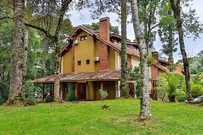 Locar-in Gramado Tríplex Laje de Pedra