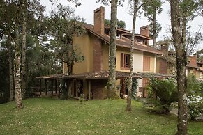 Locar-in Gramado Tríplex Laje de Pedra