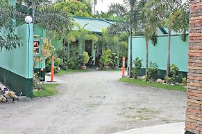 Bulalo Mangrove Inn