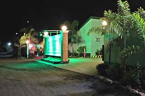 Bulalo Mangrove Inn