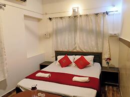 Tourist Lodge