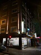 Hostal Golden Alcalá