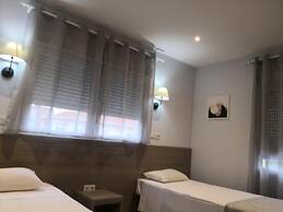 Hostal Golden Alcalá