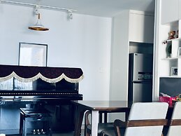 MRT Apartment in Masteri Thao Dien
