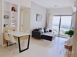 MRT Apartment in Masteri Thao Dien