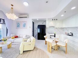 MRT Apartment in Masteri Thao Dien