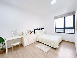MRT Apartment in Masteri Thao Dien