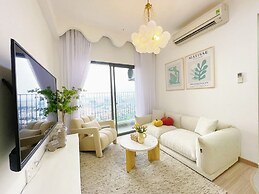 MRT Apartment in Masteri Thao Dien