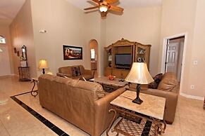 Ov3138 - Highlands Reserve - 5 Bed 3 Baths Villa