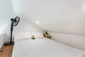 Yichao Yard Inn Hutong