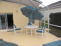 Ov2487 - Hampton Lakes - 5 Bed 3 Baths Villa