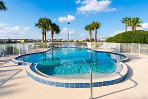 Ov3252 - Hampton Lakes - 5 Bed 4 Baths Villa