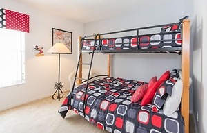 Ov3252 - Hampton Lakes - 5 Bed 4 Baths Villa