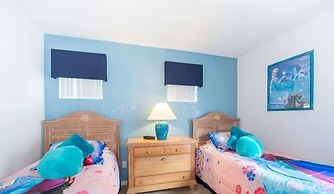 Ov3252 - Hampton Lakes - 5 Bed 4 Baths Villa