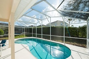 Ov3252 - Hampton Lakes - 5 Bed 4 Baths Villa