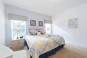 Ov3252 - Hampton Lakes - 5 Bed 4 Baths Villa