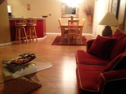 Ov2568 - Emerald Island - 3 Bed 2.5 Baths Townhome