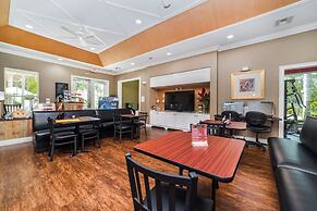 Fd222005 - Lucaya Village - 3 Bed 2 Baths Townhouse