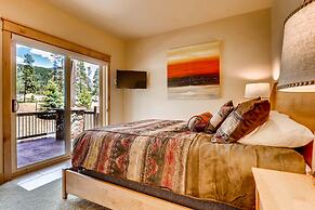 River Run Townhome RR84 - RVJR by RedAwning