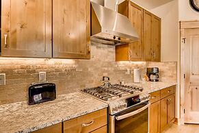 River Run Townhome RR84 - RVJR by RedAwning