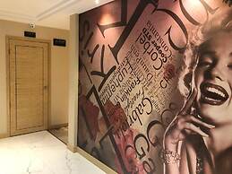 St. Moritz Business Hotel