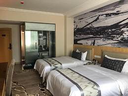 St. Moritz Business Hotel