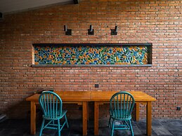 Brickyard Retreat at Mutianyu Great Wall