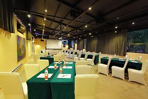 Brickyard Retreat at Mutianyu Great Wall