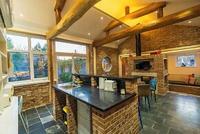 Brickyard Retreat at Mutianyu Great Wall