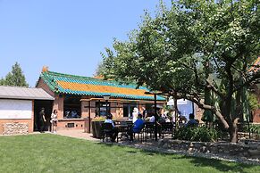 Brickyard Retreat at Mutianyu Great Wall