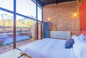 Brickyard Retreat at Mutianyu Great Wall