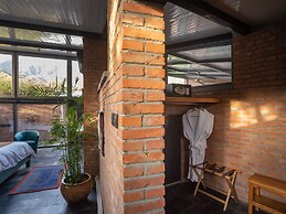 Brickyard Retreat at Mutianyu Great Wall