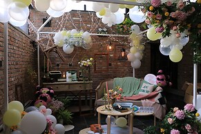 Brickyard Retreat at Mutianyu Great Wall