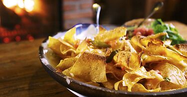 Brickyard Retreat at Mutianyu Great Wall