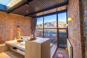 Brickyard Retreat at Mutianyu Great Wall