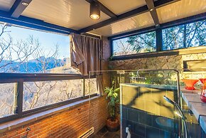 Brickyard Retreat at Mutianyu Great Wall