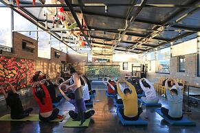 Brickyard Retreat at Mutianyu Great Wall