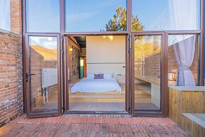 Brickyard Retreat at Mutianyu Great Wall