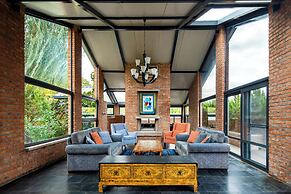 Brickyard Retreat at Mutianyu Great Wall