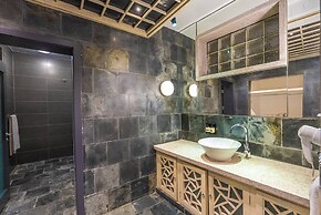 Brickyard Retreat at Mutianyu Great Wall