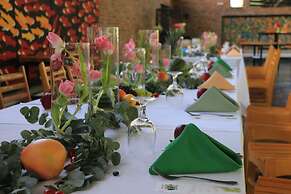 Brickyard Retreat at Mutianyu Great Wall