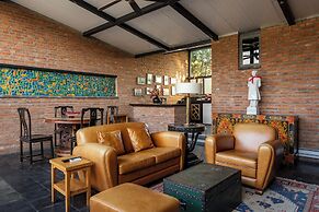 Brickyard Retreat at Mutianyu Great Wall