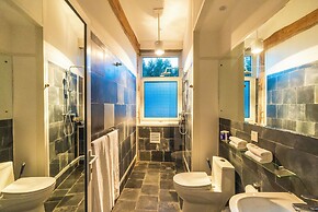 Brickyard Retreat at Mutianyu Great Wall