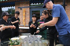 Brickyard Retreat at Mutianyu Great Wall