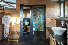 Brickyard Retreat at Mutianyu Great Wall