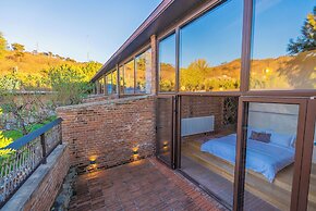 Brickyard Retreat at Mutianyu Great Wall