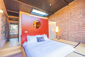 Brickyard Retreat at Mutianyu Great Wall