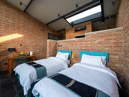 Brickyard Retreat at Mutianyu Great Wall