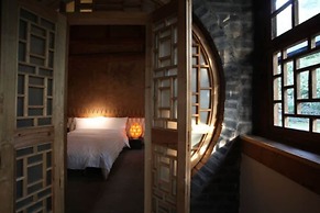 Brickyard Retreat at Mutianyu Great Wall